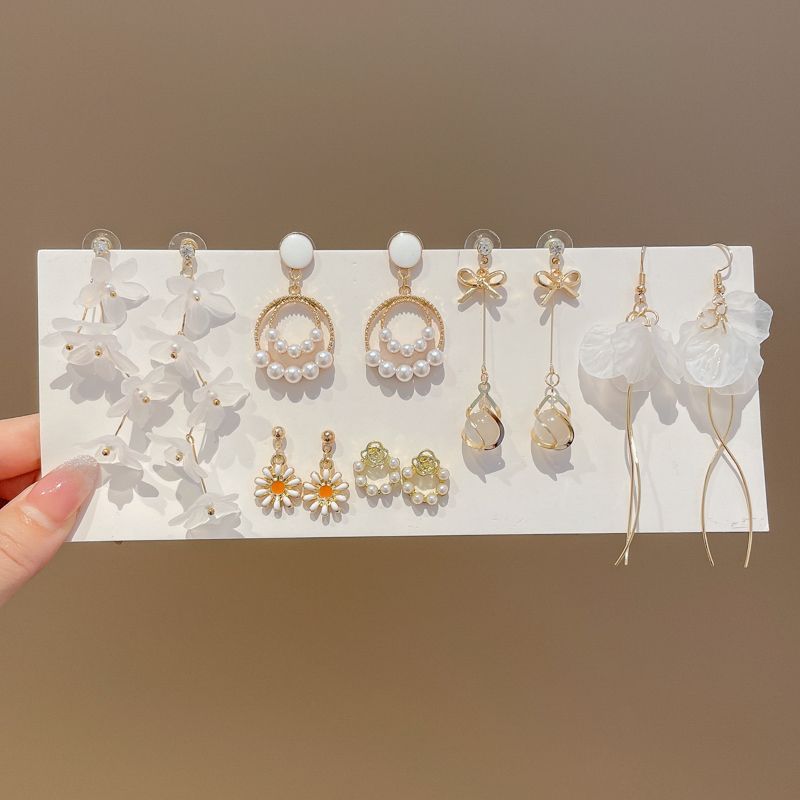 Dainty Fashion Earrings - Blind Bag