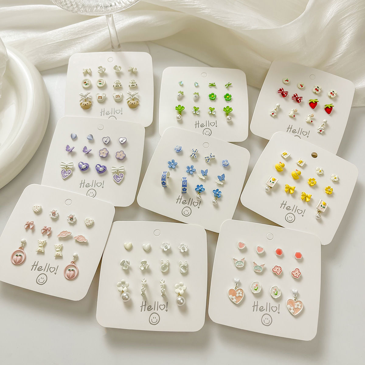 Sweet and cute Earrings Set