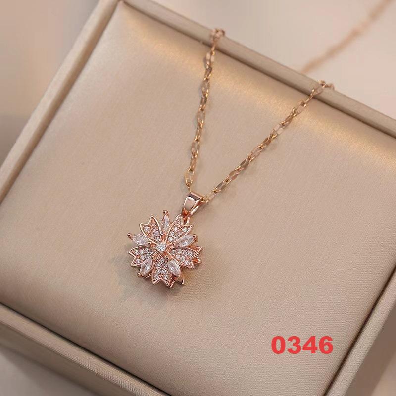 Shiny Spinner Necklace -Rotating flower necklace versatile titanium steel fashion accessory